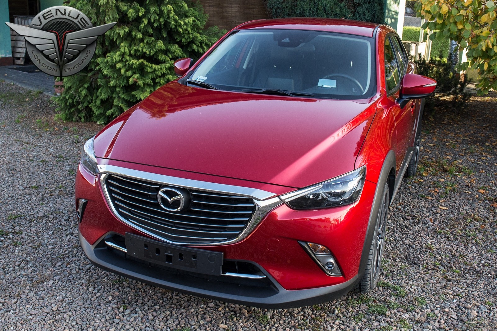 хром накладка на капот Mazda CX-3
