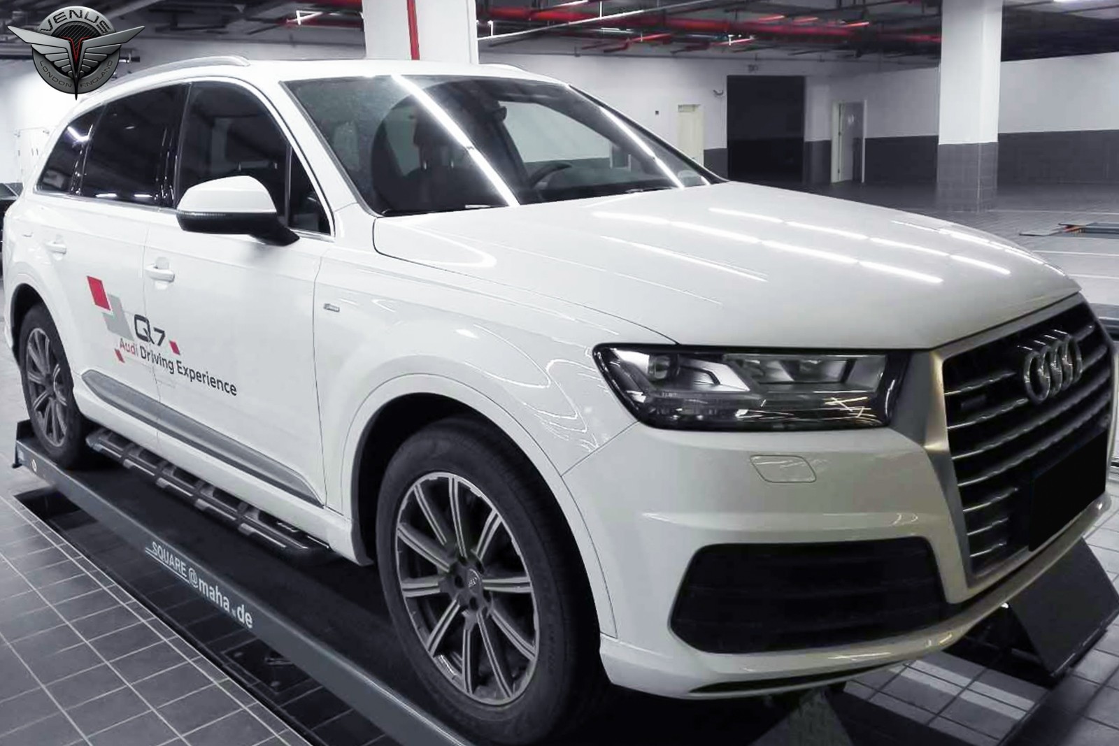 пороги (підніжки бічні) Audi Q7 4M