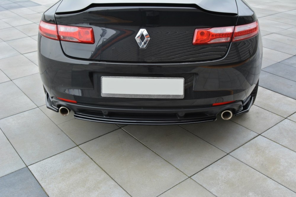 Центральний спойлер на задній бампер Renault Laguna mk3 купе