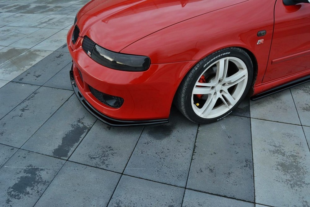 Накладка переднього бампера Seat Leon Mk1 Cupra вер.1