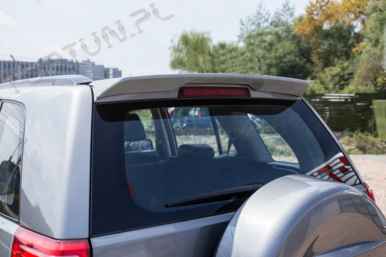 спойлер Suzuki Grand Vitara