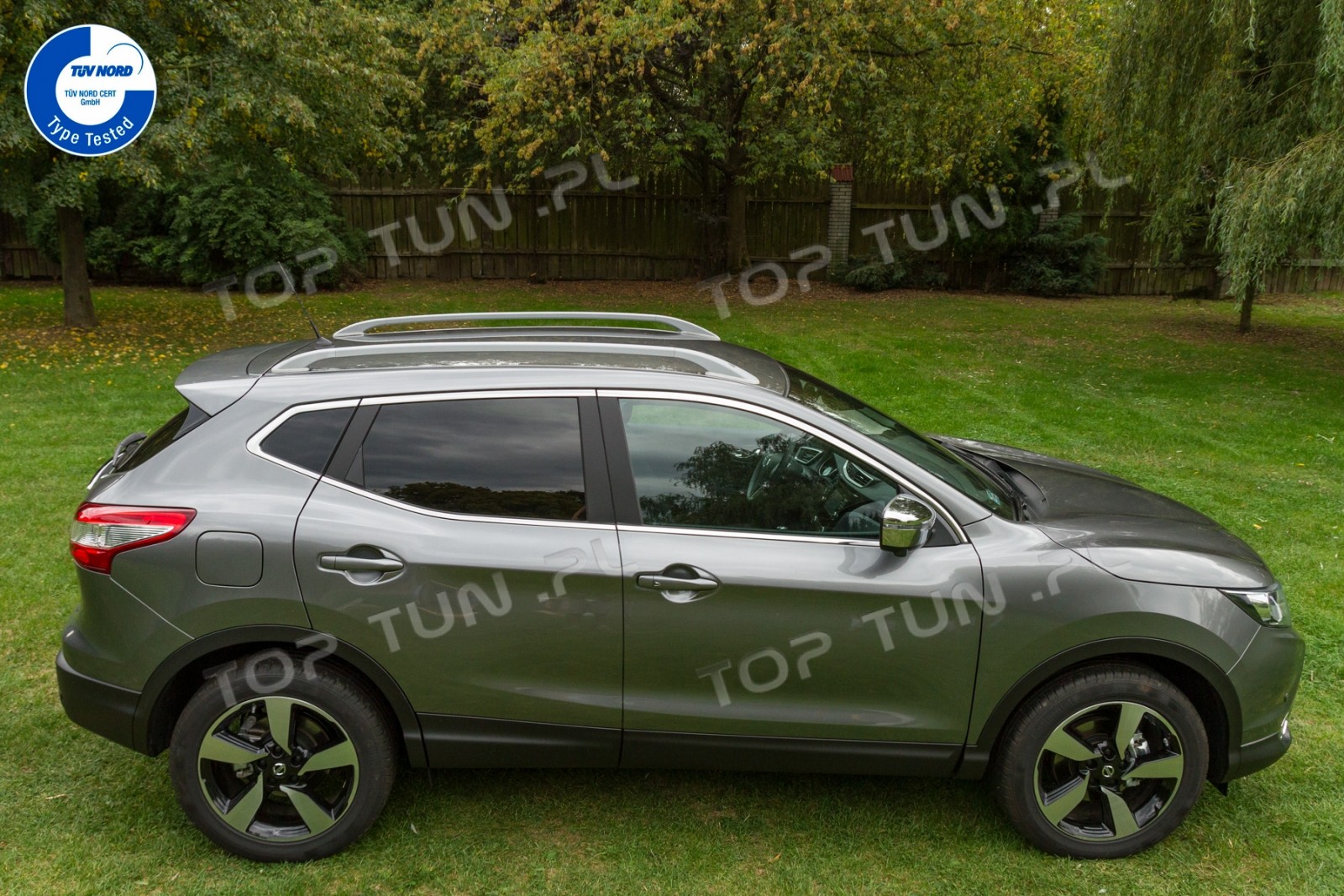 алюмінієві рейлінги на дах Nissan Qashqai (сірі)
