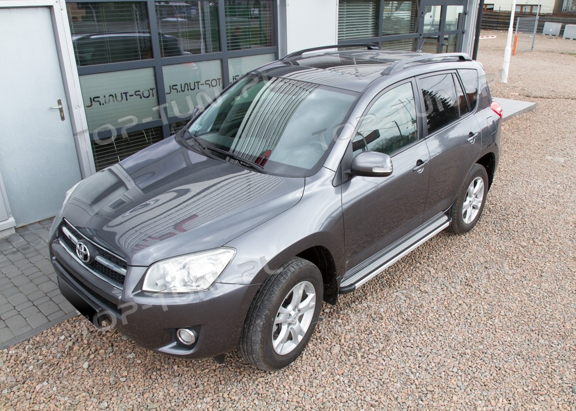 пороги (підніжки бічні) Toyota Rav4