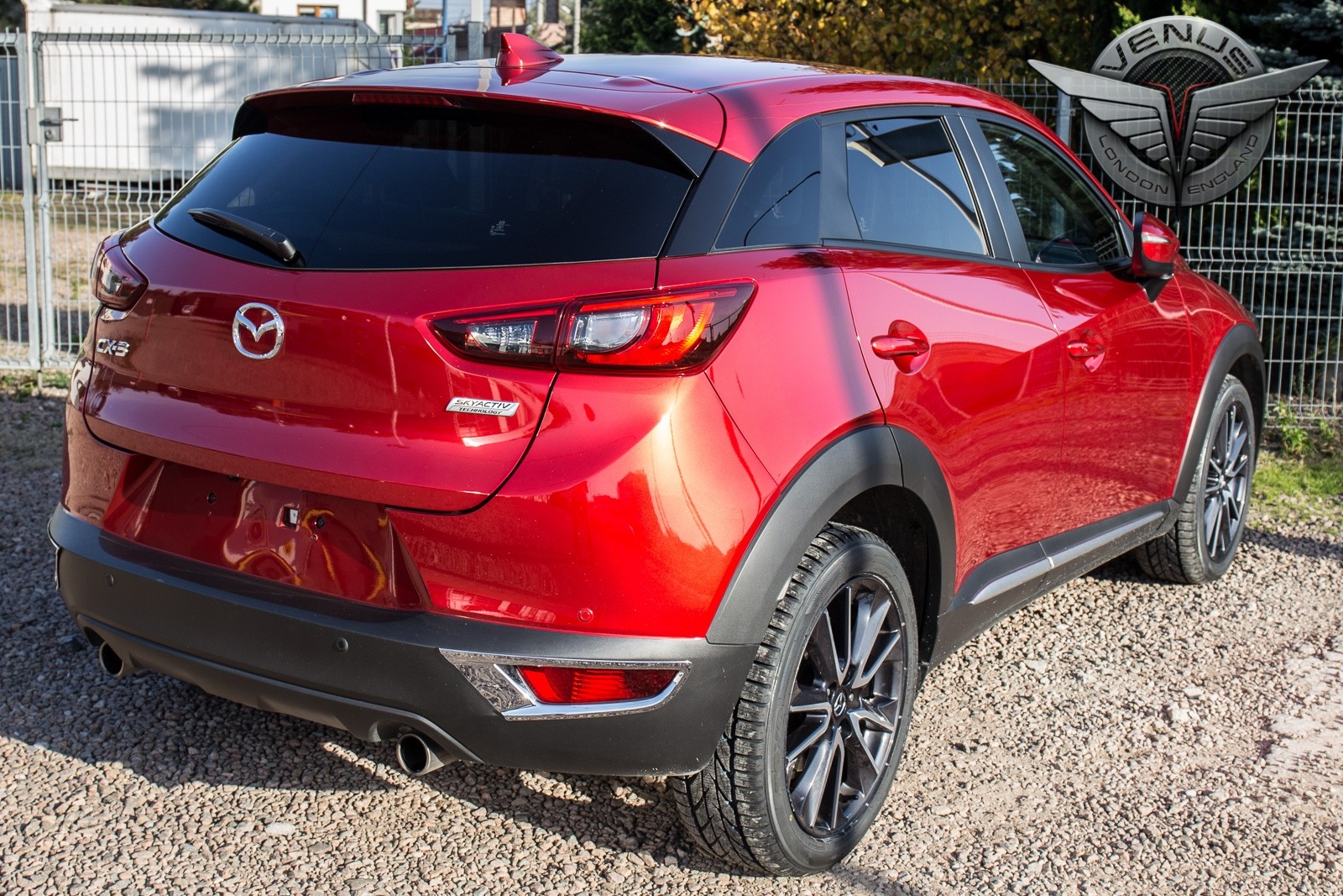 хром накладки на задні протитуманні ліхтарі MAZDA CX-3