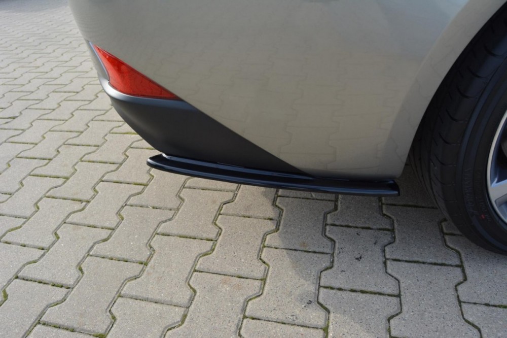 Бічні дифузори заднього бампера Lexus IS Mk3 T післярестайл