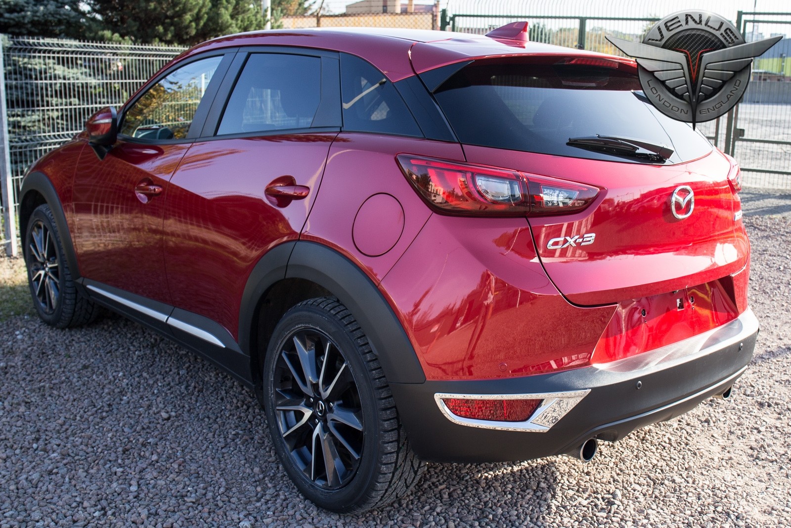 хром накладки на задні протитуманні ліхтарі MAZDA CX-3