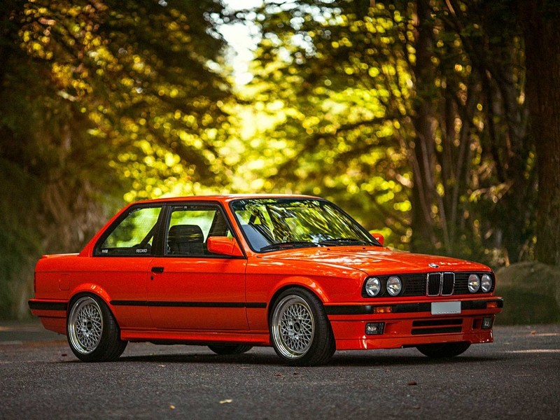 Накладка на передній бампер BMW E30 IS